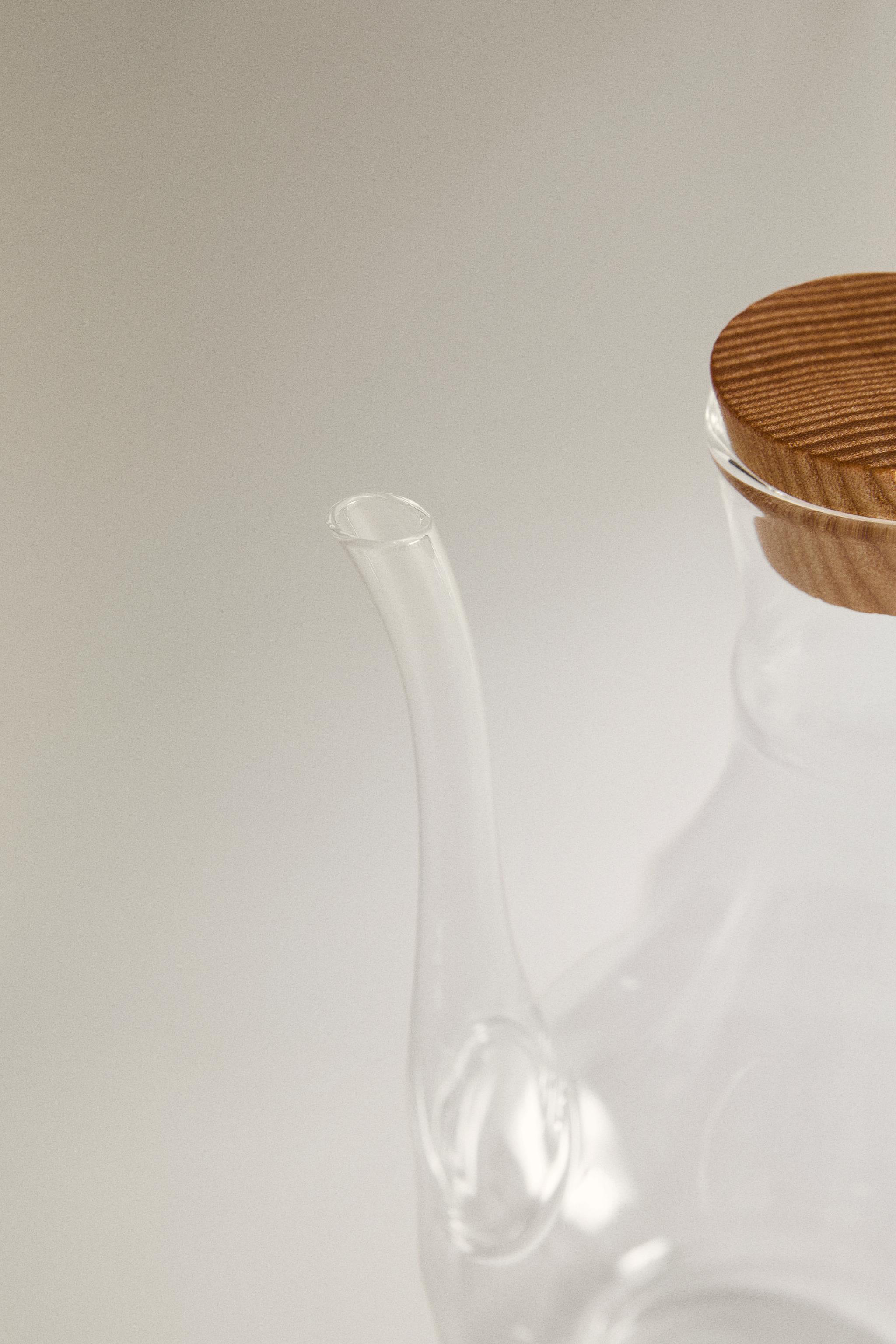 BOROSILICATE GLASS CRUET WITH WOOD STOPPER